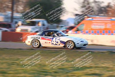 media/Jan-13-2024-CalClub SCCA (Sat) [[179f4822a7]]/Group 7/Sunset (Race)/